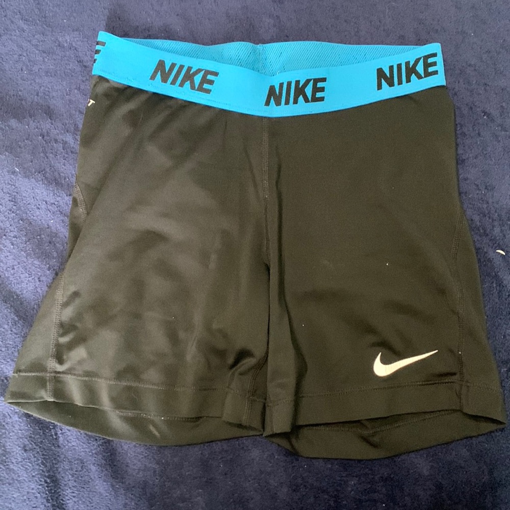 Nike Dry Fit 5” seam shorts